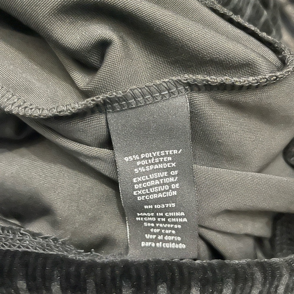 Zac & Rachel Black Ribbed Velour Long Sleeve Top - Picture 6 of 9
